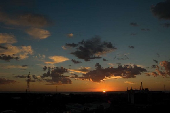 Sunrise La Boca